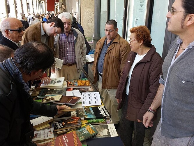 Liberación de libros en Fuente Dorada