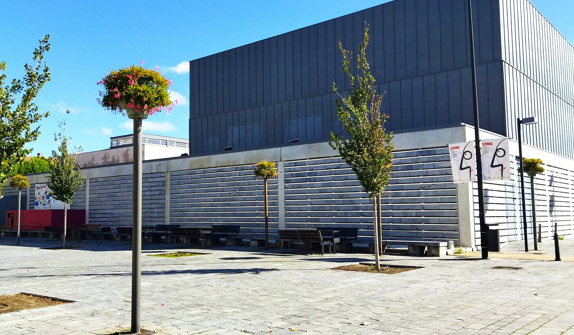 Laboratorio de las Artes (LAVA) - Foto MiguelAlanCS CC BY-SA 4.0